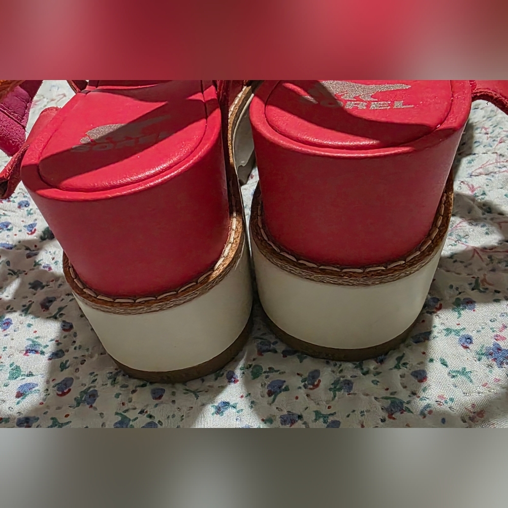 Sorel Leather Sandals with Pink and Orange Straps - Picture 8 of 12